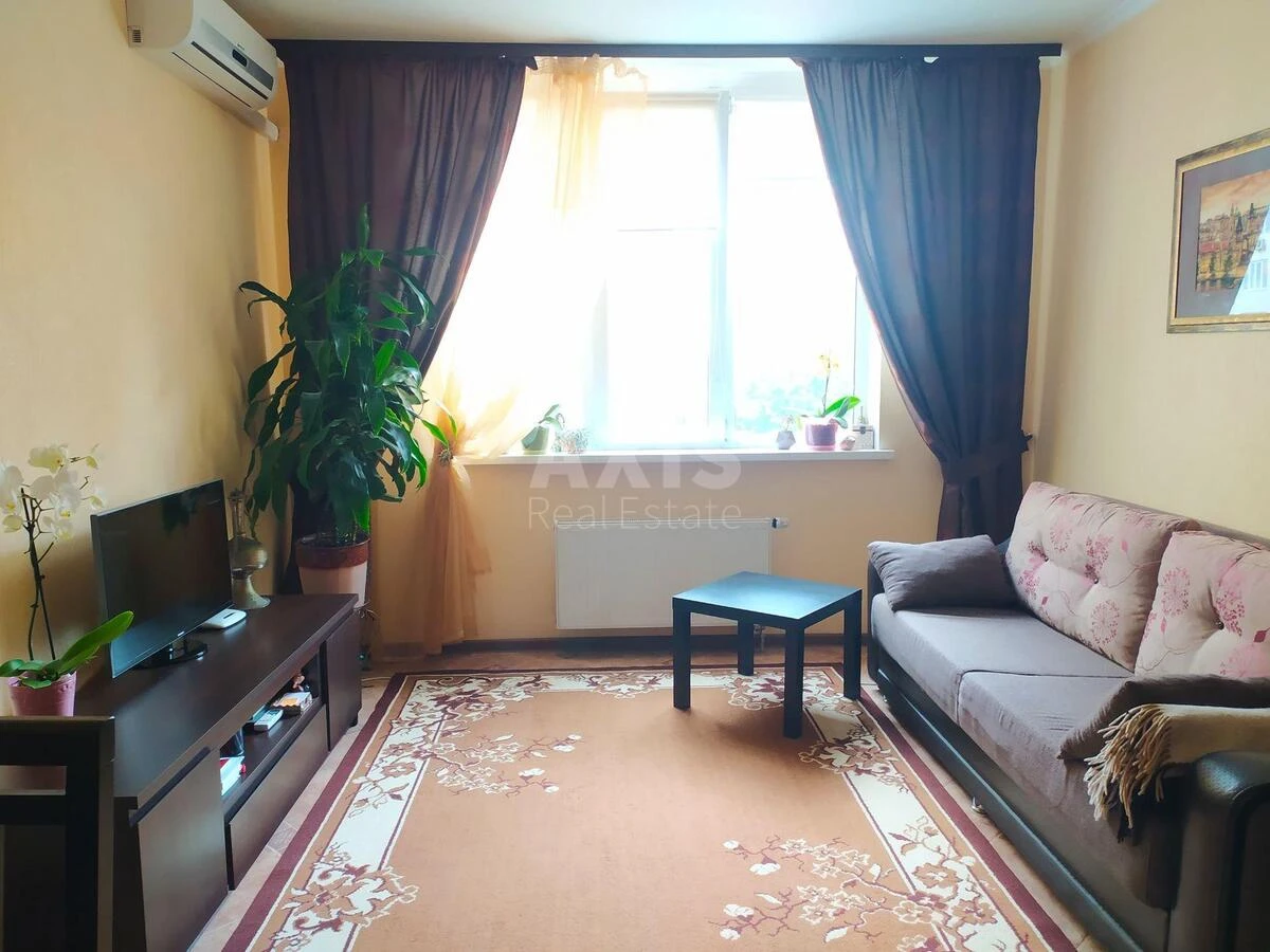 1к квартира ул. Михаила Максимовича 3Г708351