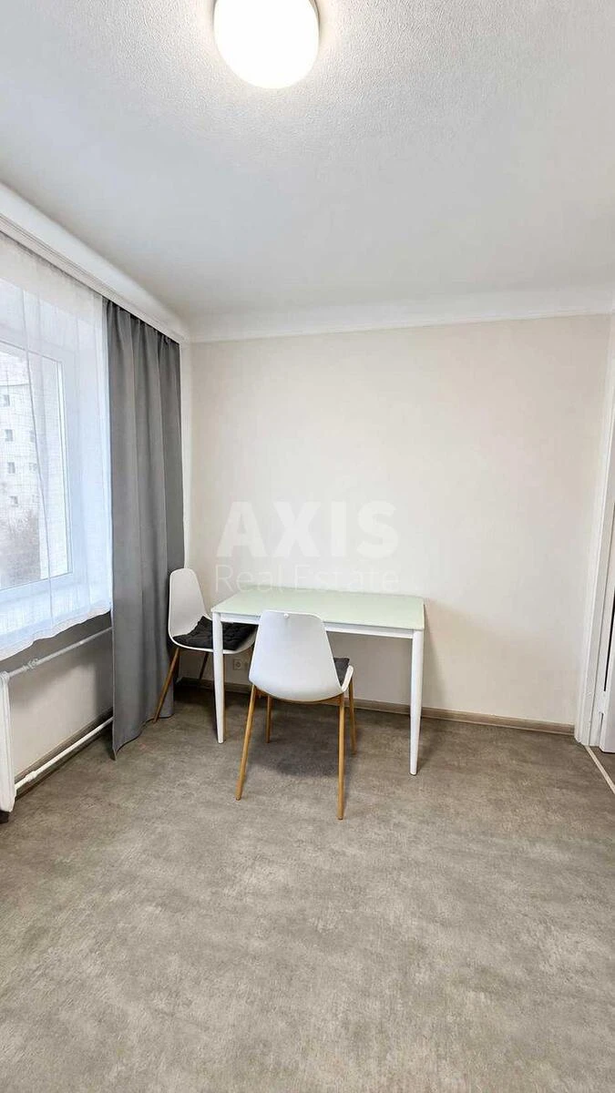 1k apartment vul. Jurkivs'ka 18711171