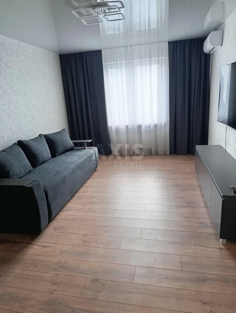 2k apartment vul. Revuc'kogo 54
