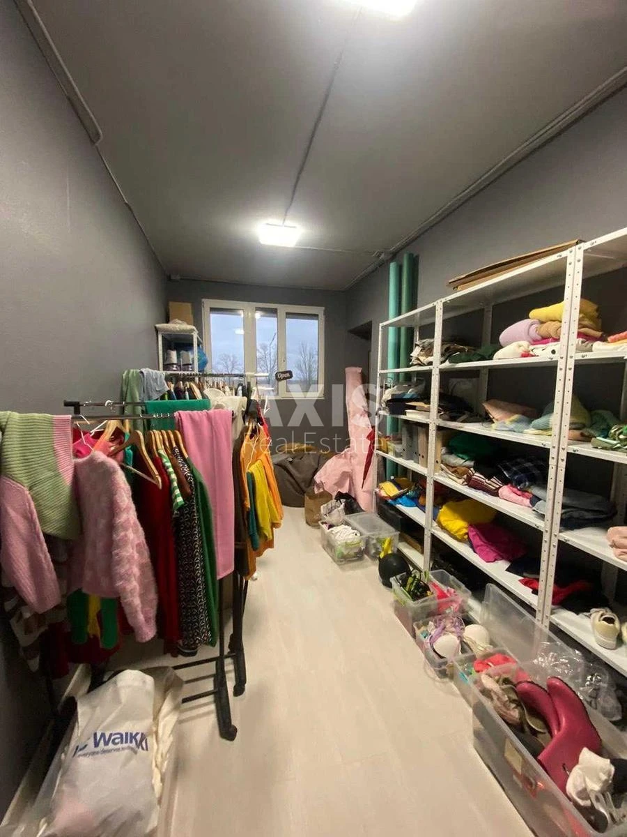 Service object vul. Pryrichna Twenty-one A, 130m2456629