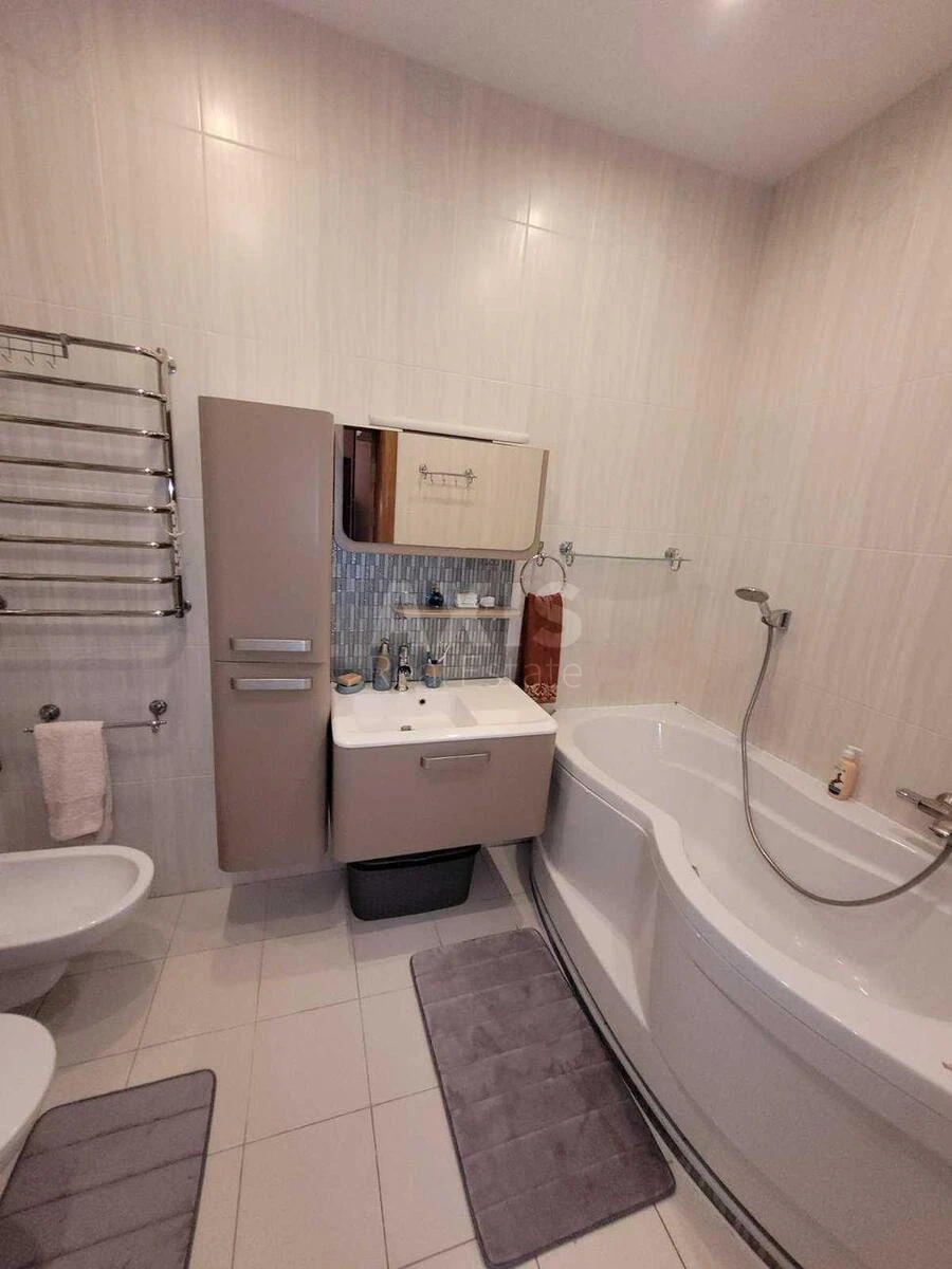 3k apartment vul. Bilorus'ka 37179410