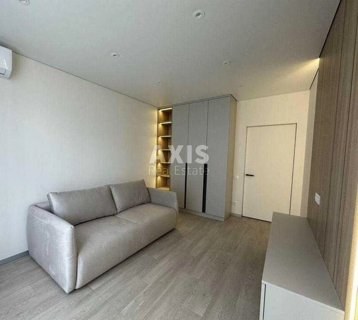 3k apartment nab. Dniprovs'ka 15Е627033