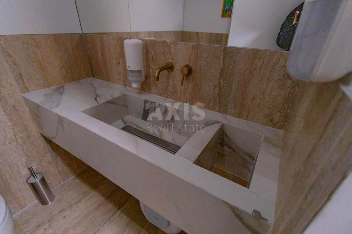 Office vul. Saksagans'kogo 58, 120m2593274