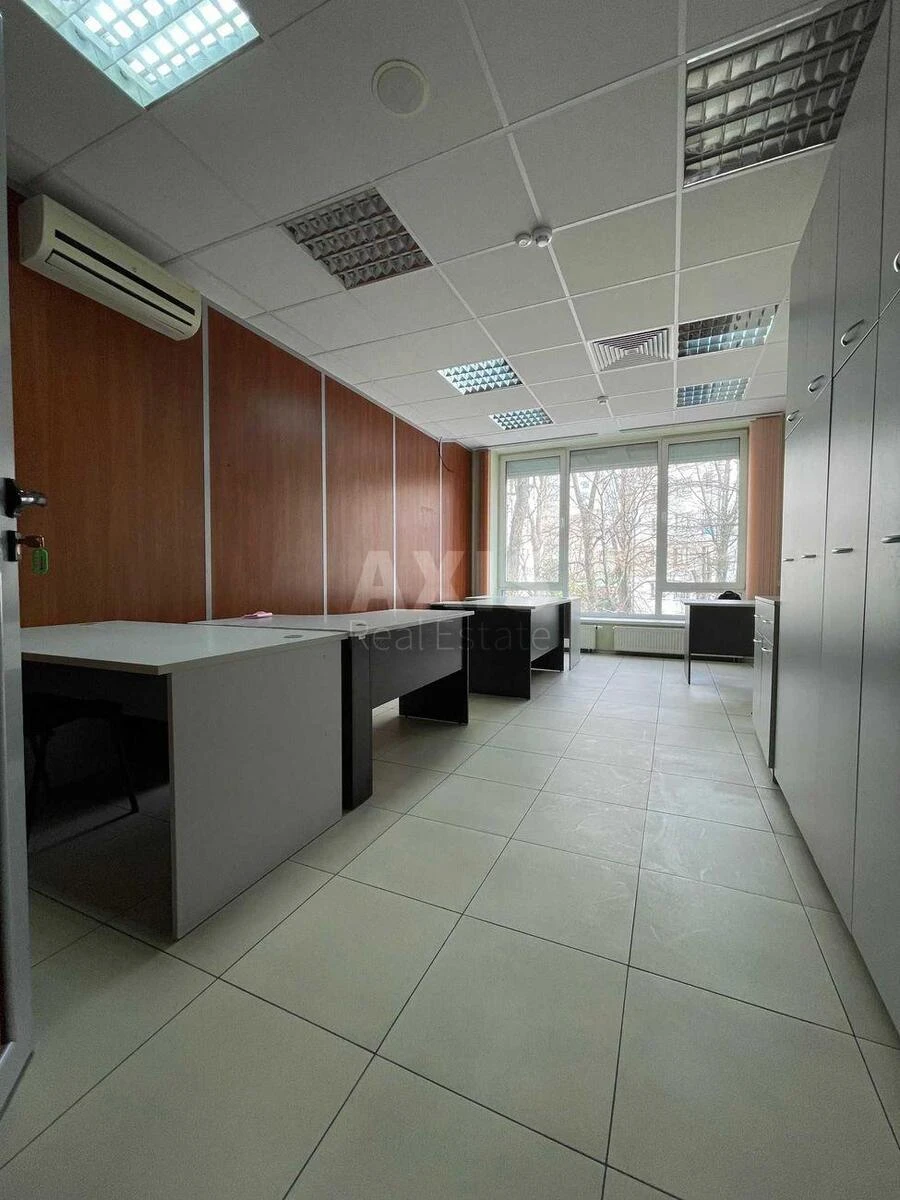 Office vul. Sichovyh Stril'civ 52А, 250m26758316