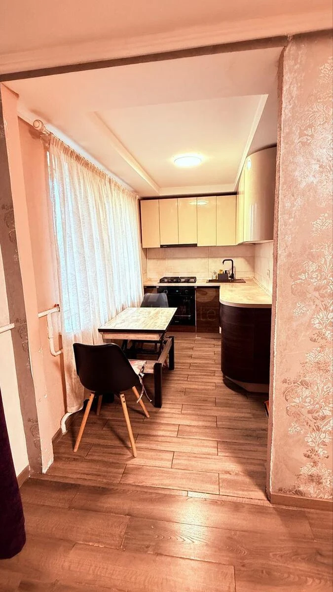 2к квартира пр-т Берестейский 88/2690601