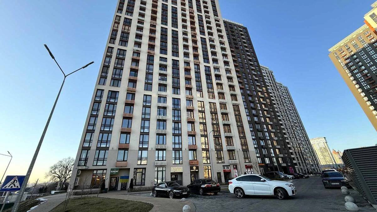 3k apartment nab. Dniprovs'ka 20Б705540
