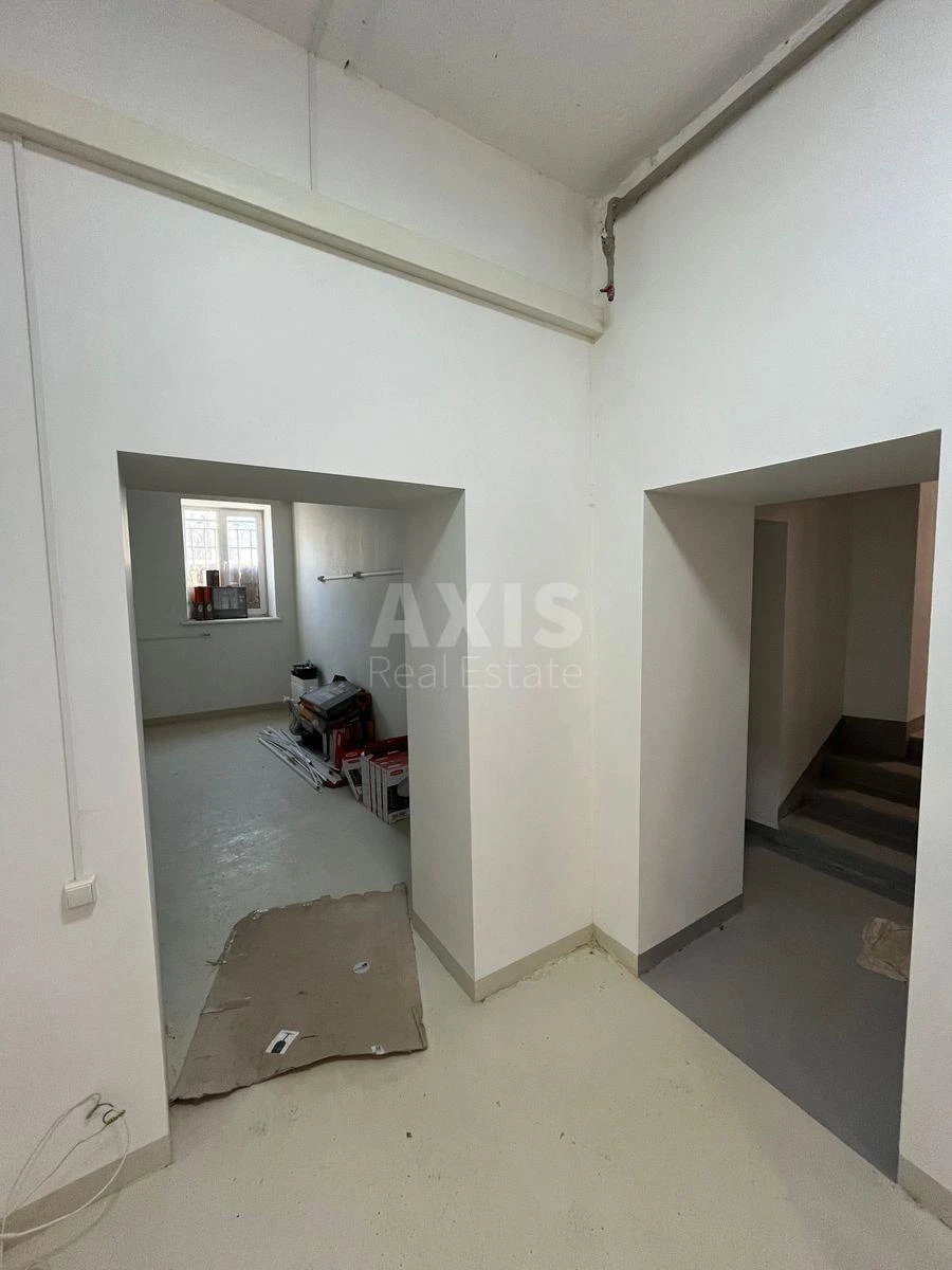 Office pr-t Nauky 34, 140m2526006