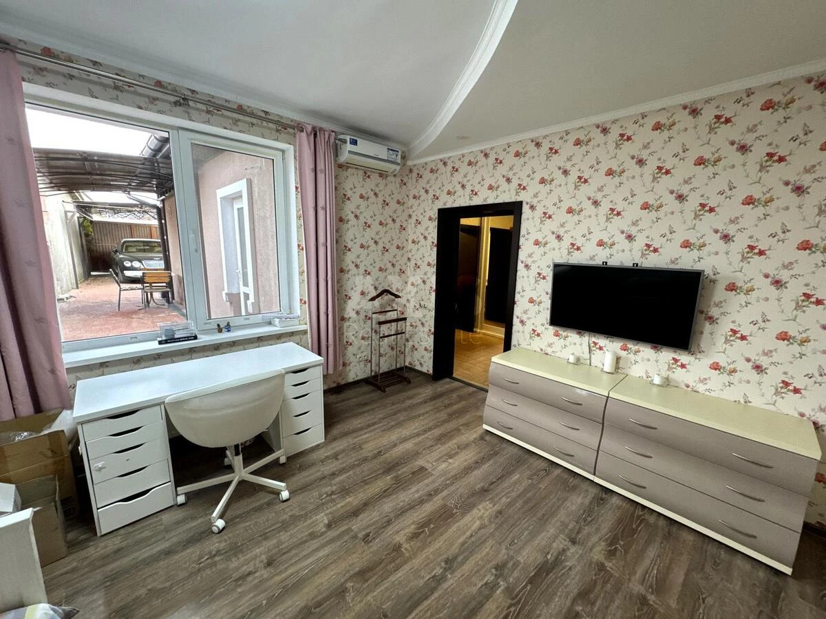 Дoм ул. Циолковского, 140м2, город Киев676674