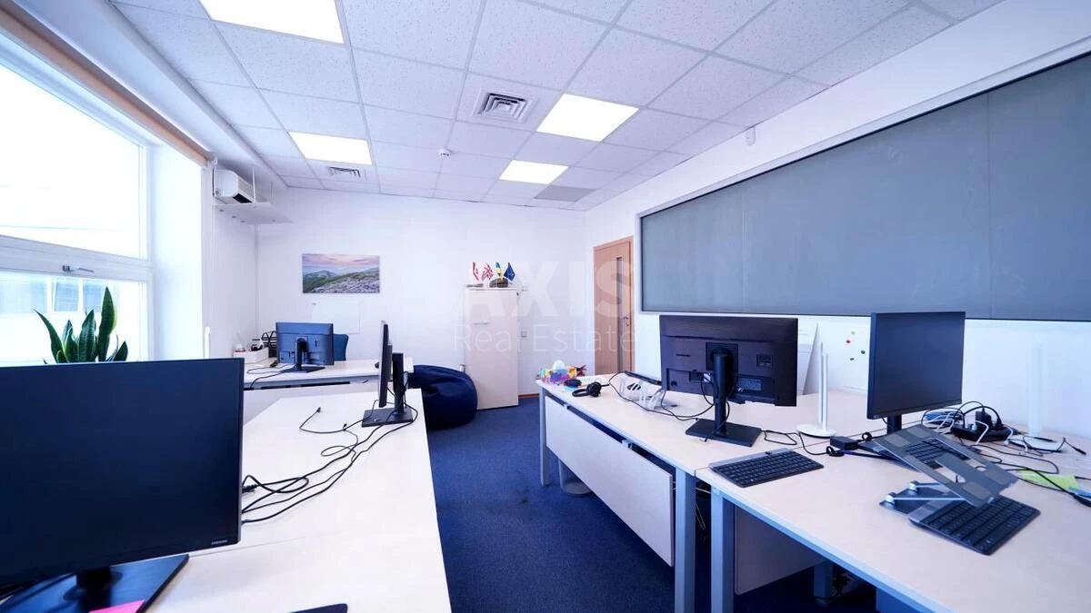 Office vul. Velyka Vasyl'kivs'ka 72, 300m2692676