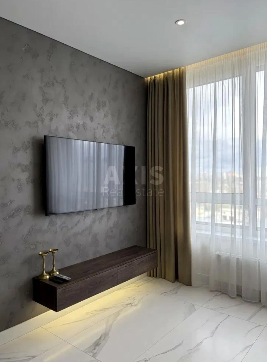 1k apartment vul. Prychal'na 12677112