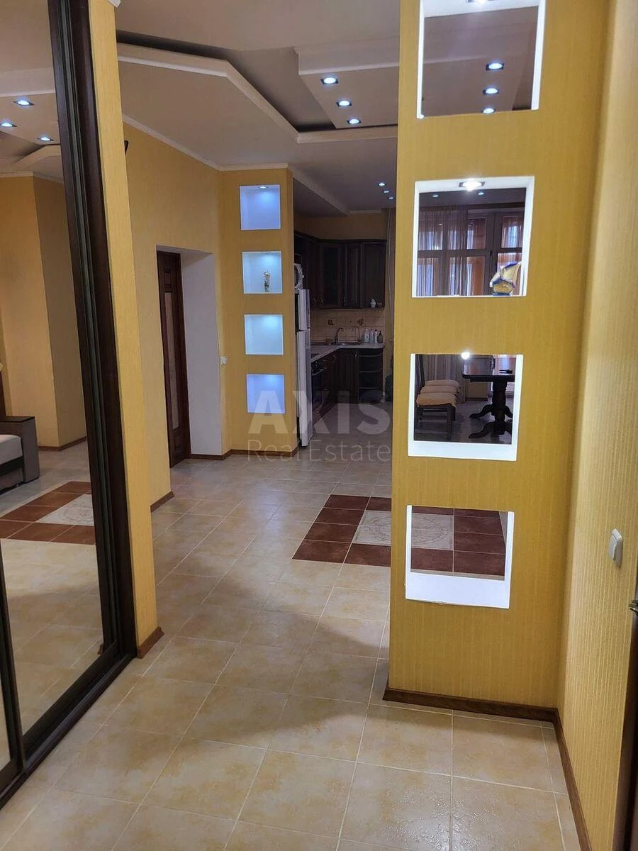 3k apartment pr-t Volodimira Іvasyuka 26А6777017