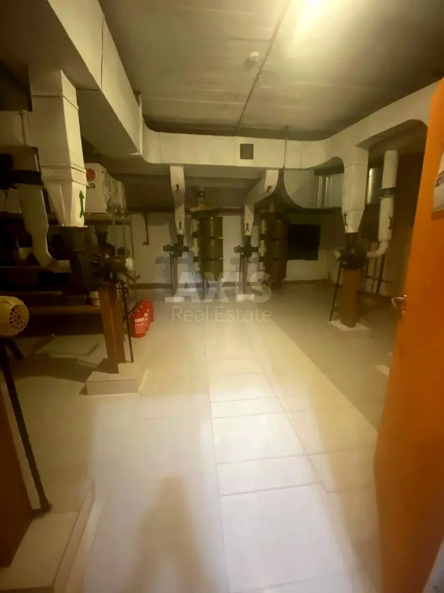 Office vul. Nyzhnij Val 51, 540m26779211