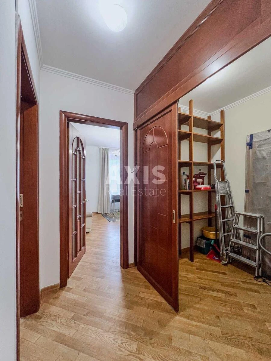 4k apartment vul. Hmel'nyc'kogo Bogdana 826687911