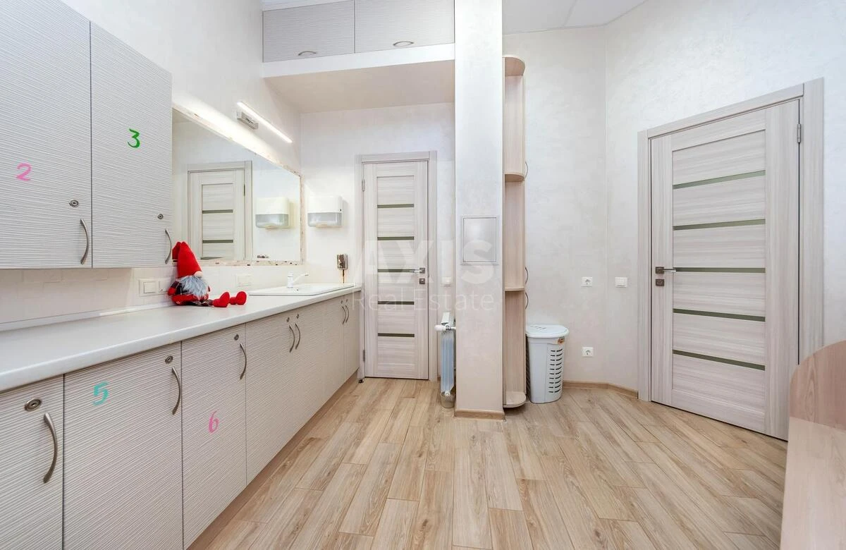Office vul. Peremyshlska 2Г, 148m26939510
