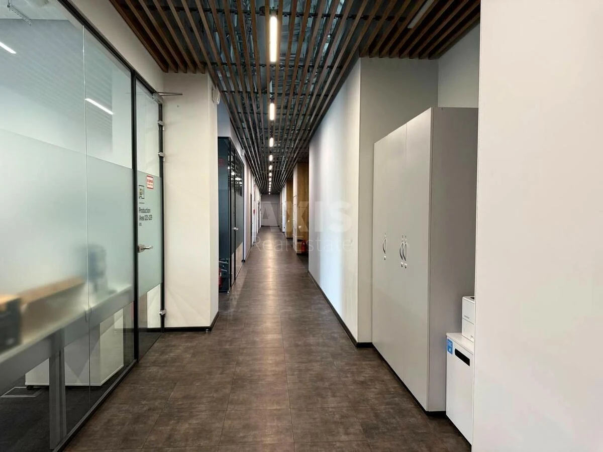 Office vul. Zhyljans'ka 58, 3000m2679010