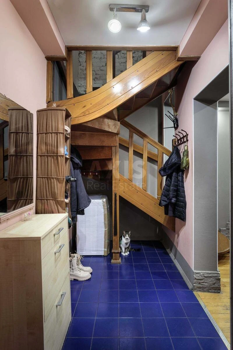 5k apartment pr-t Berestejskij 89709413