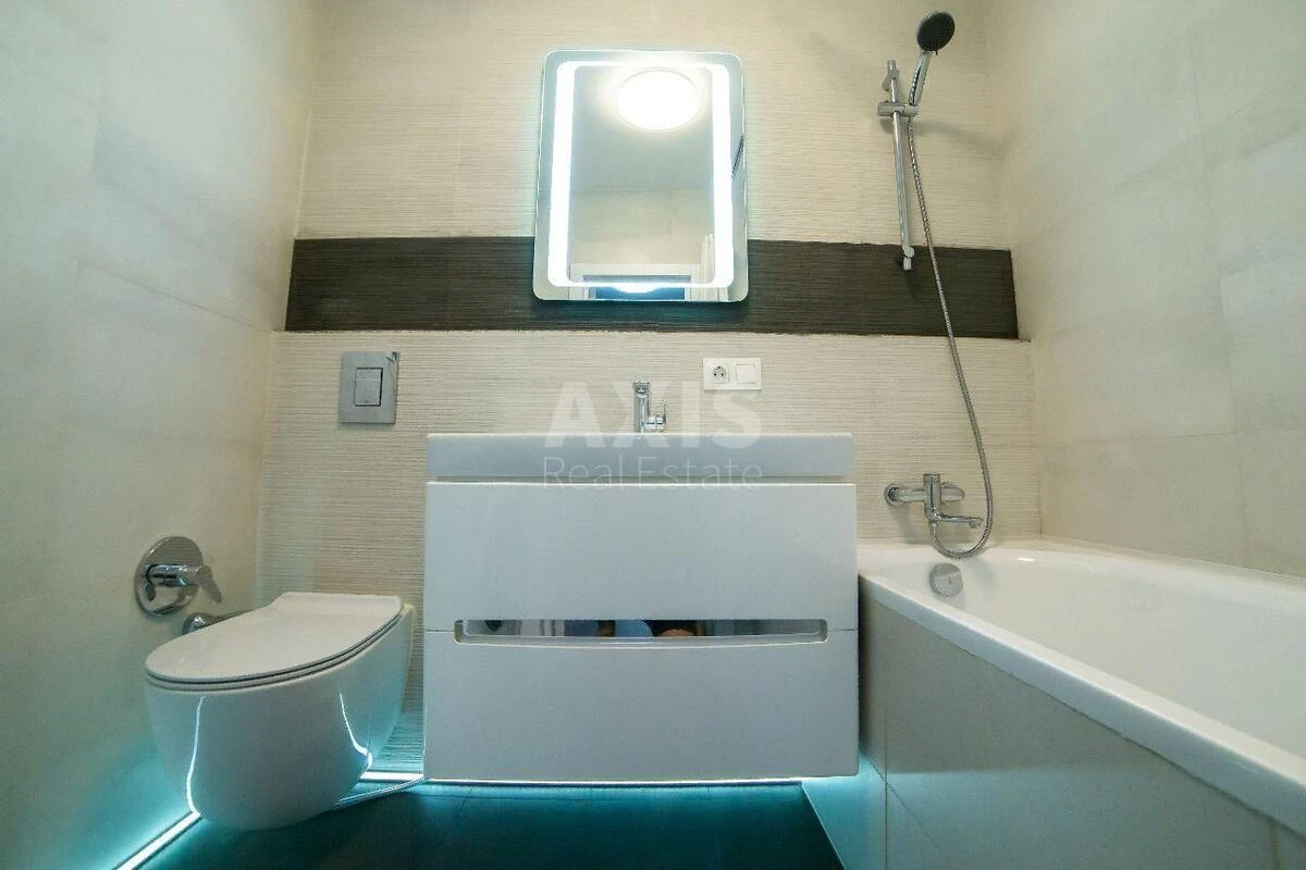 1k apartment vul. Alimpiya Halyka 75А695385