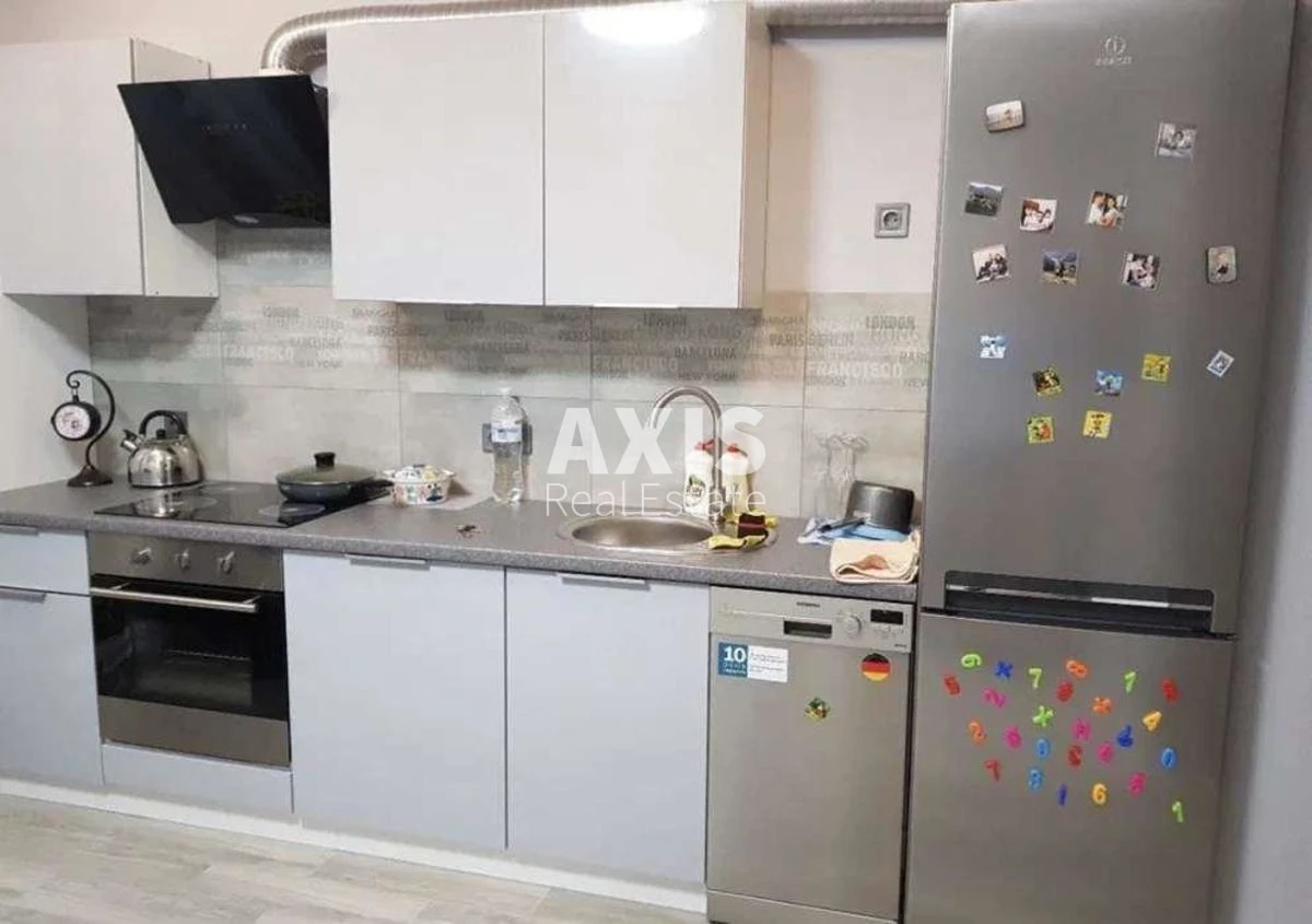 2k apartment vul. Saljutna 2В23715