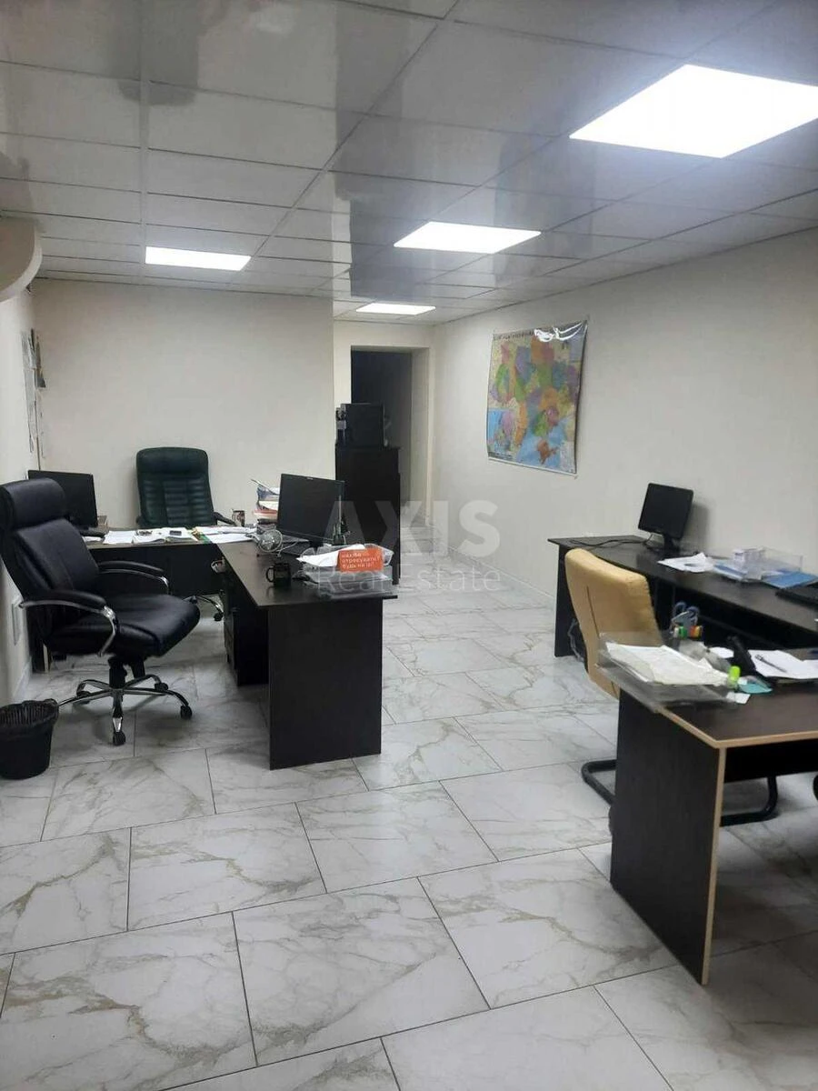 Office vul. Pervomajs'kogo Leonida 9А, 209m2686675