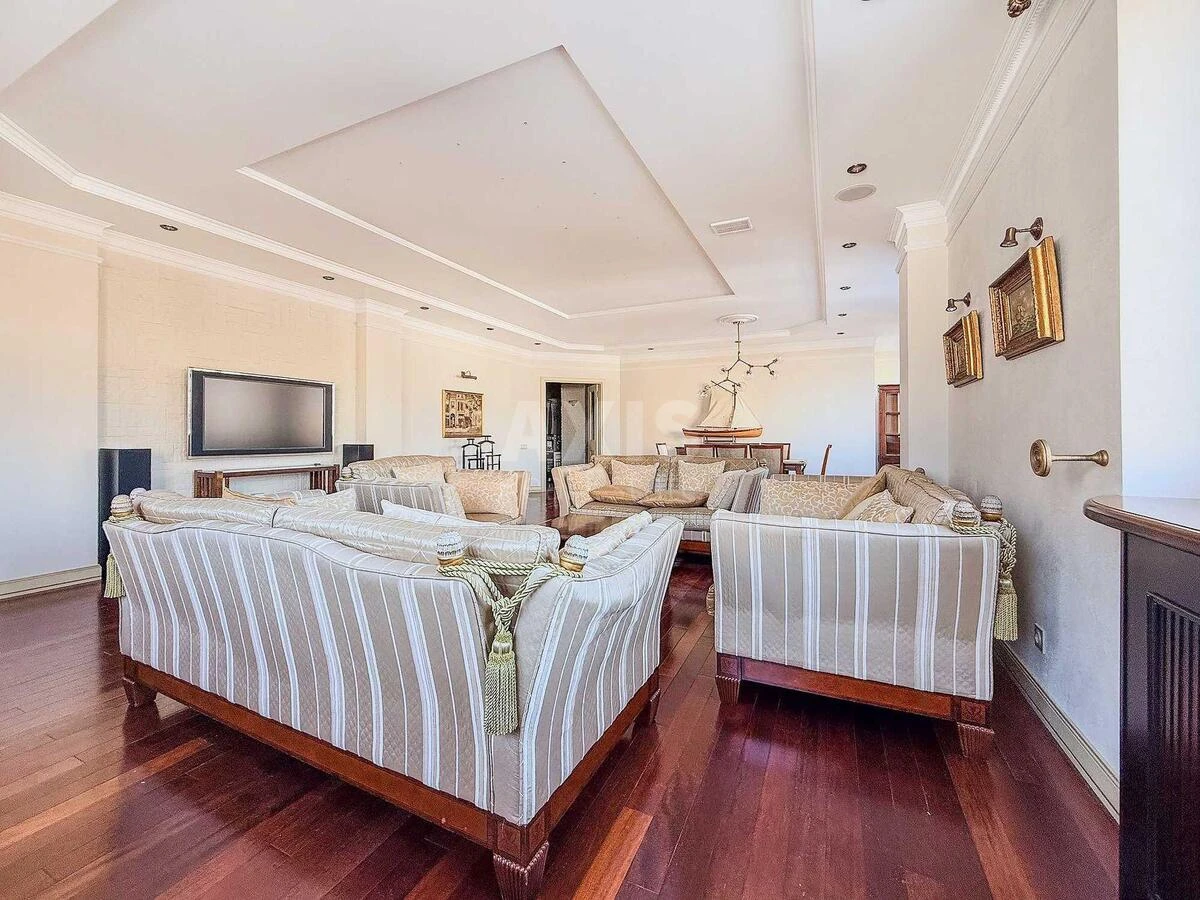 4k apartment vul. Oleksandra Konyskoho 28/30А670664