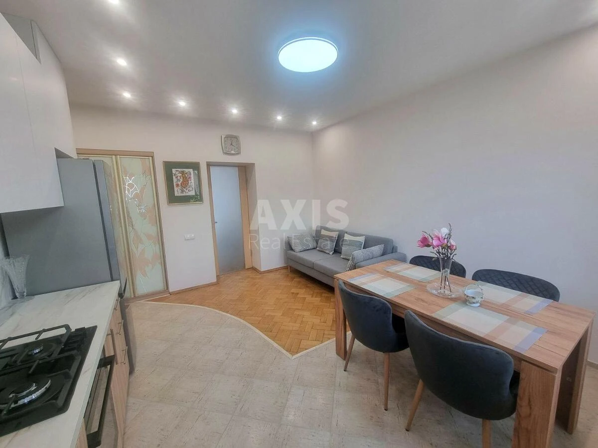 3k apartment vul. Jasnopoljans'ka 19669200