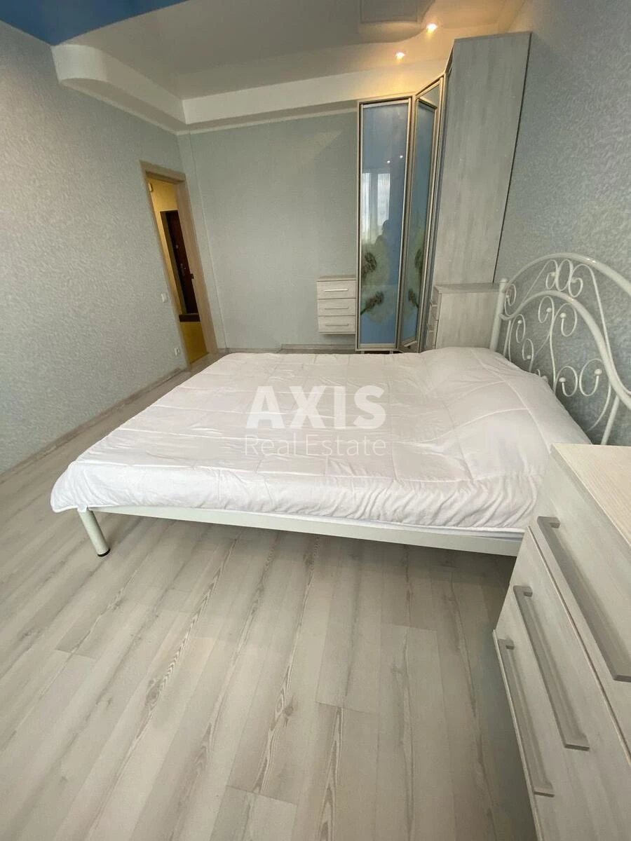 2k apartment vul. Mel'nykova fifty-one B686337