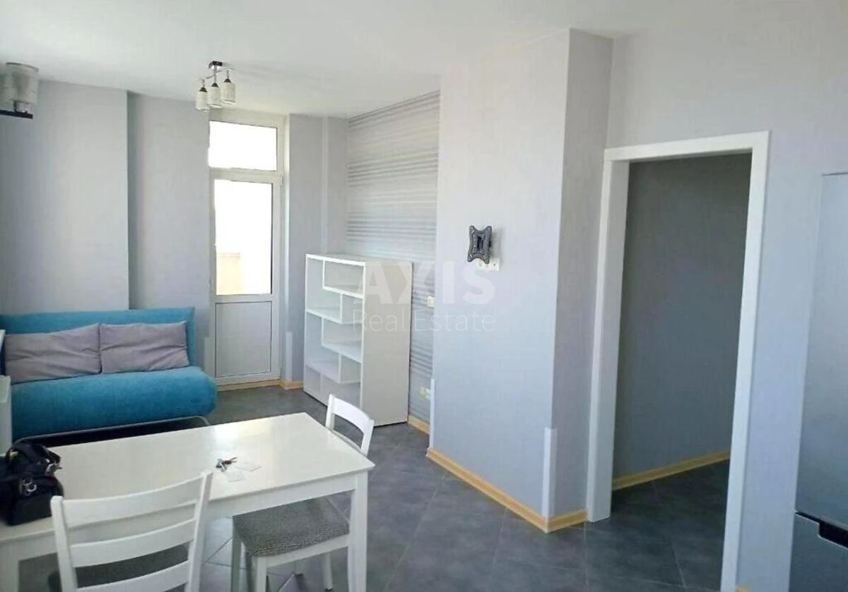 1k apartment pr-t Lobanovs'kogo 15063313