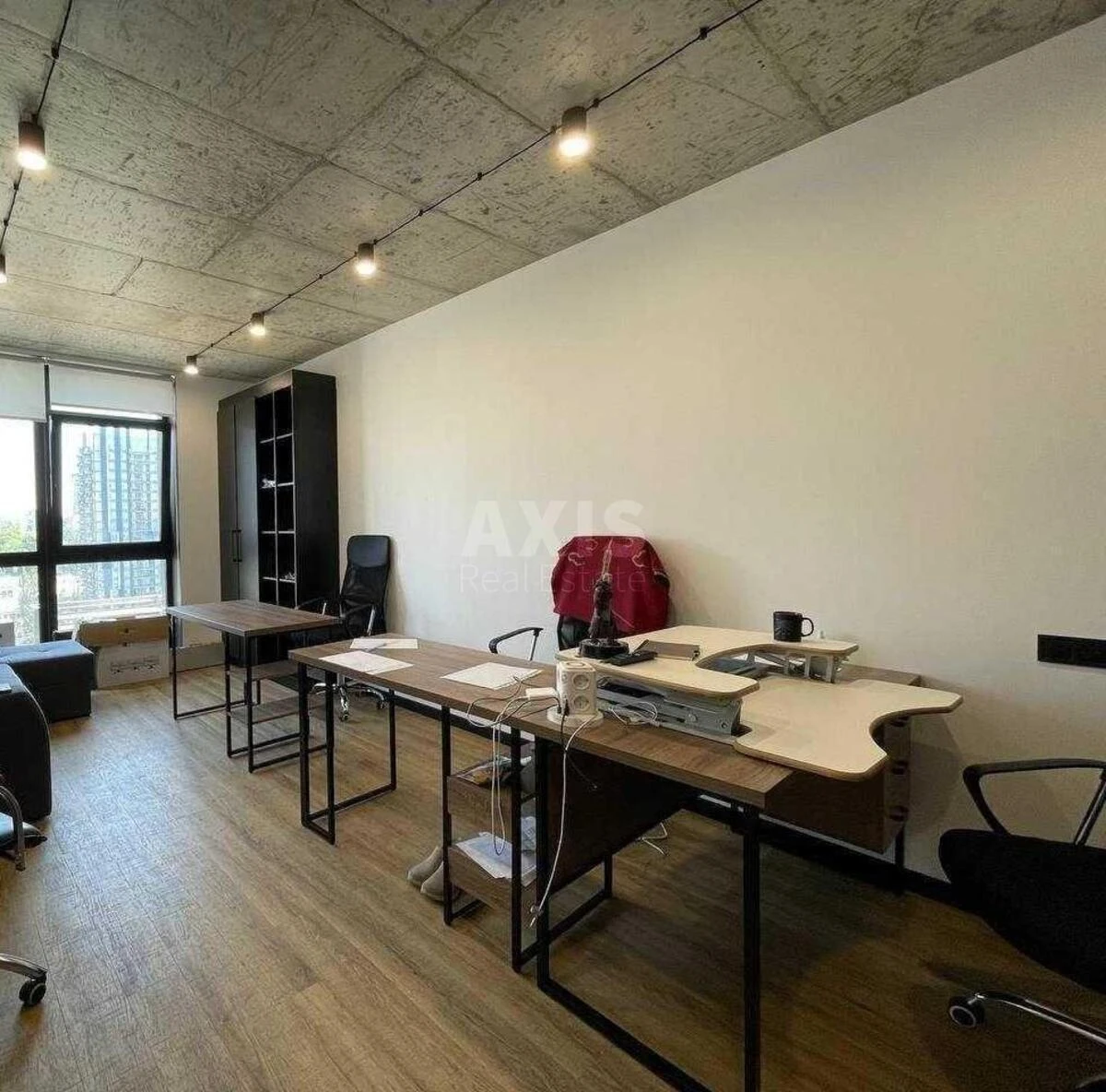 Office vul. Kudri Ivana 3А, 90m2720182
