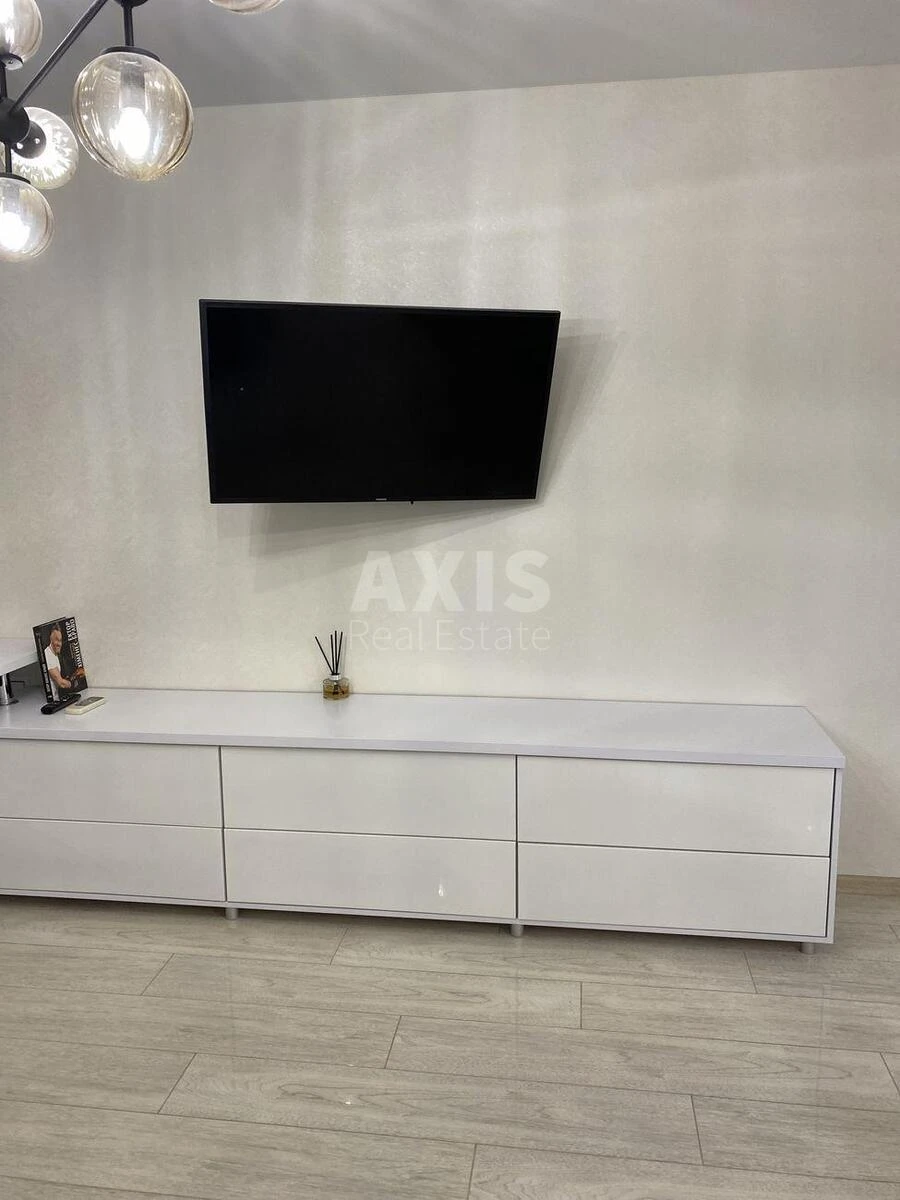 1k apartment vul. Myhajla Maksymovycha 26Б690075