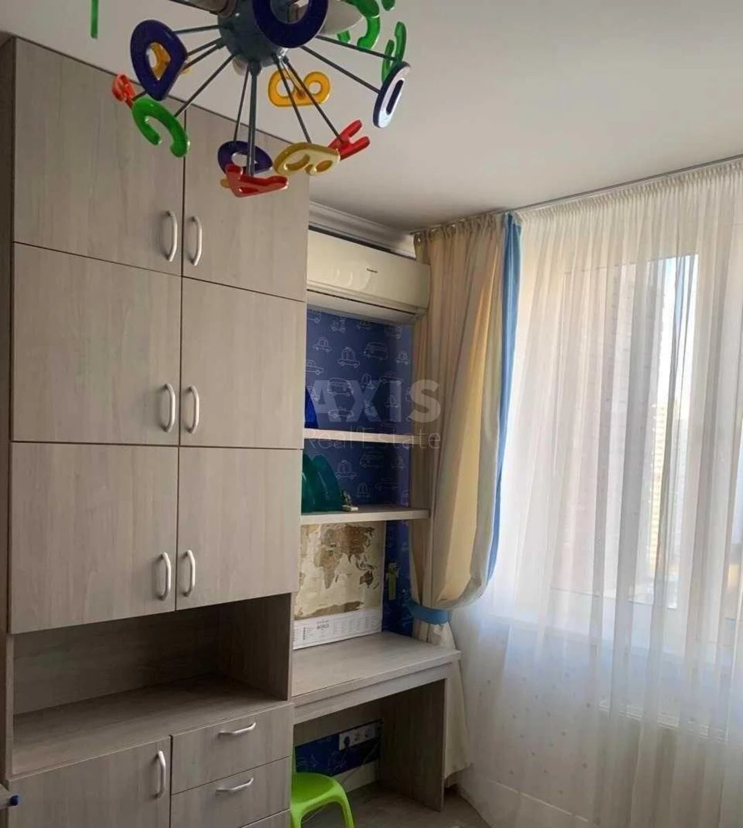 3к квартира ул. Ахматовой Анны 30647229