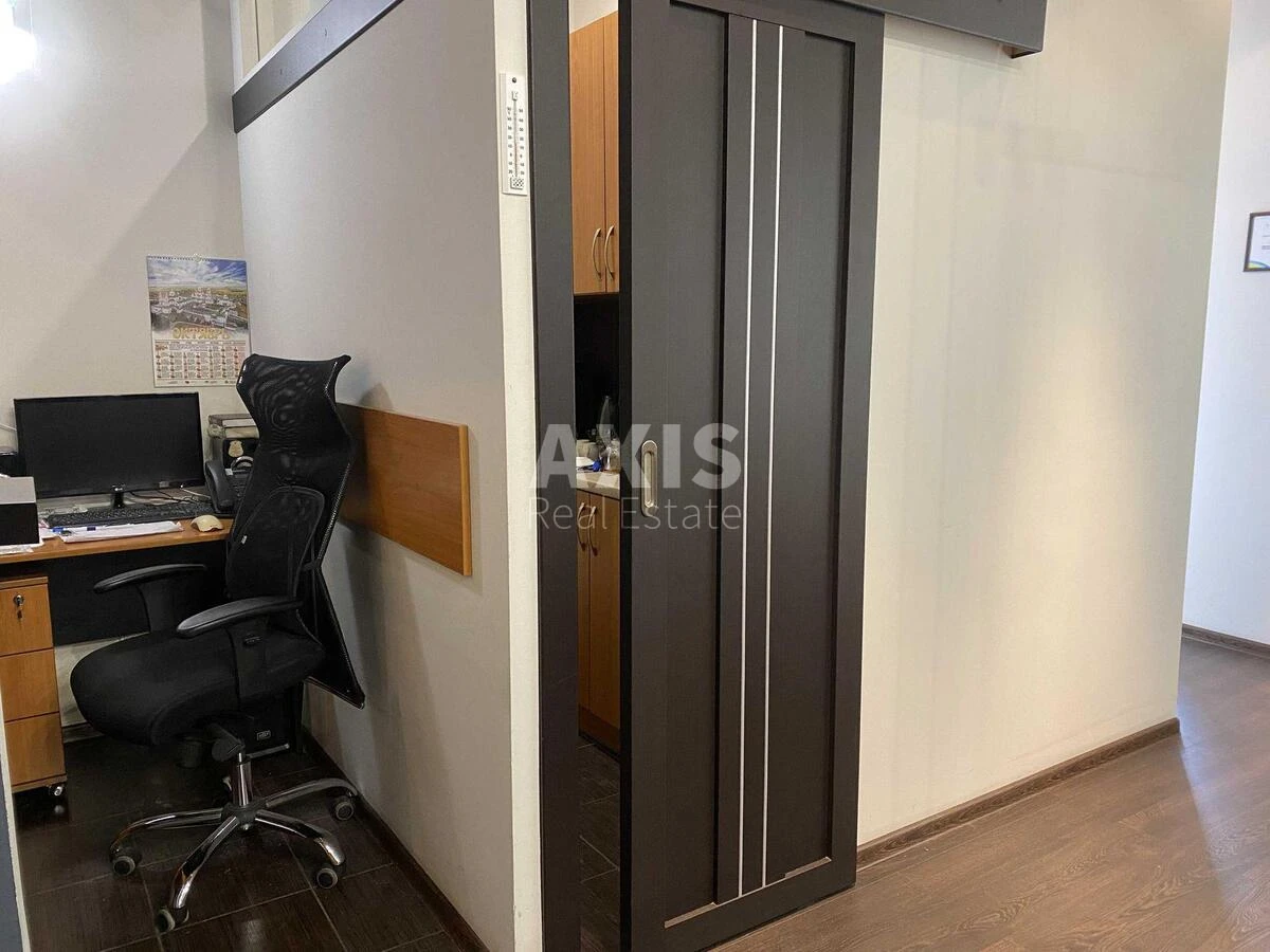 Office vul. Lyps'ka 6, 200m2508514