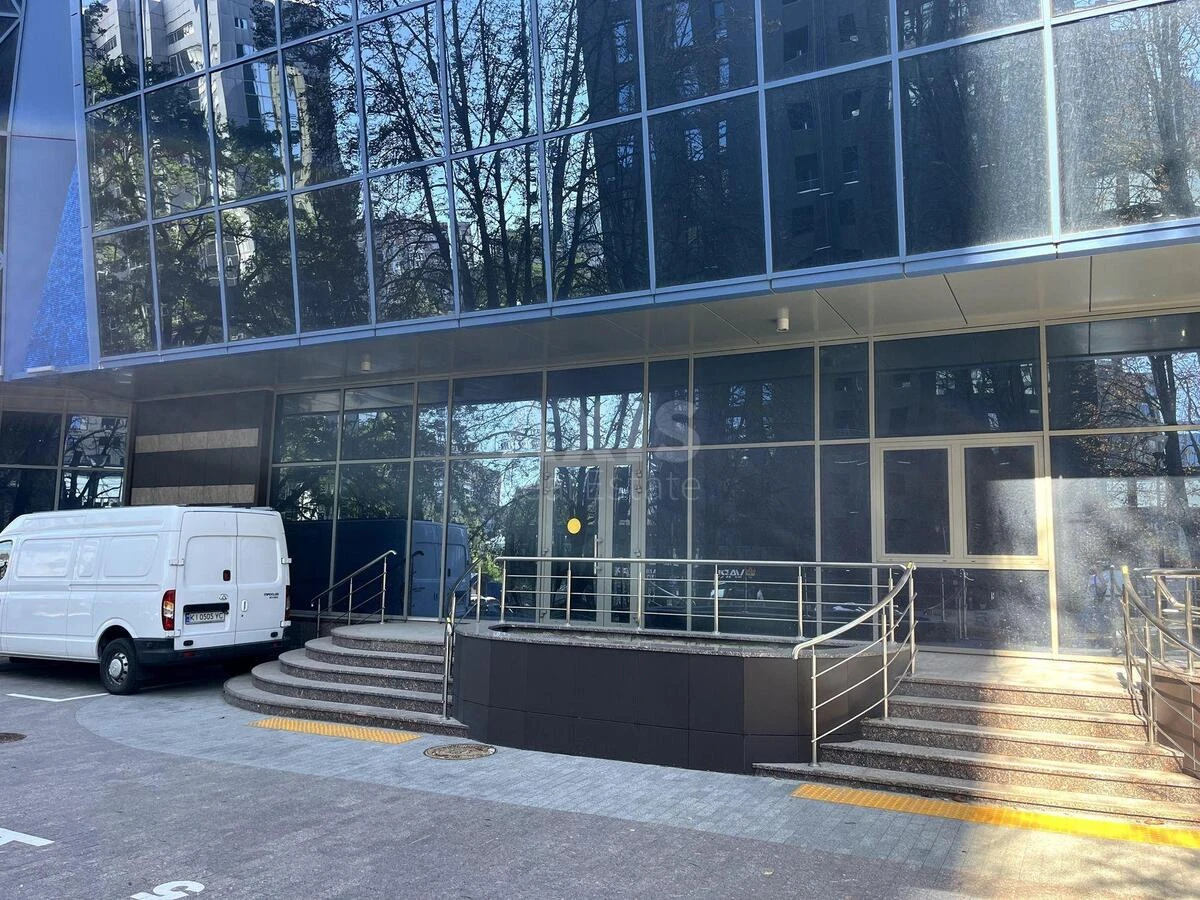 Объект торговли ул. Василия Тютюнника 37/1, 130м2644520