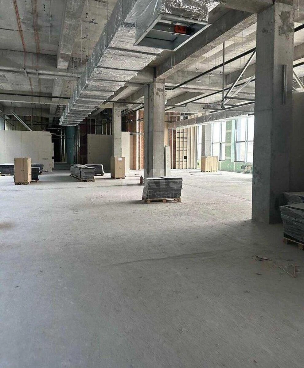 Office vul. Olenivs'ka 23, 5600m2651181