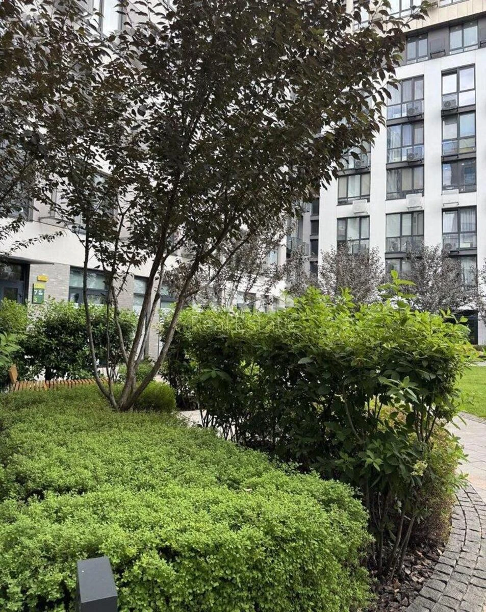 1k apartment vul. Saljutna 2, Block 5642808