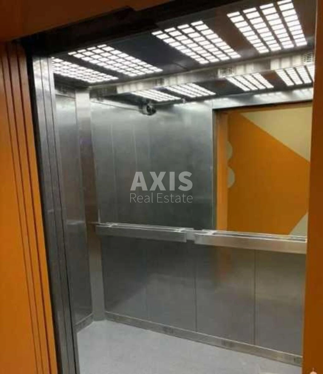 2k apartment nab. Dniprovs'ka 18508029