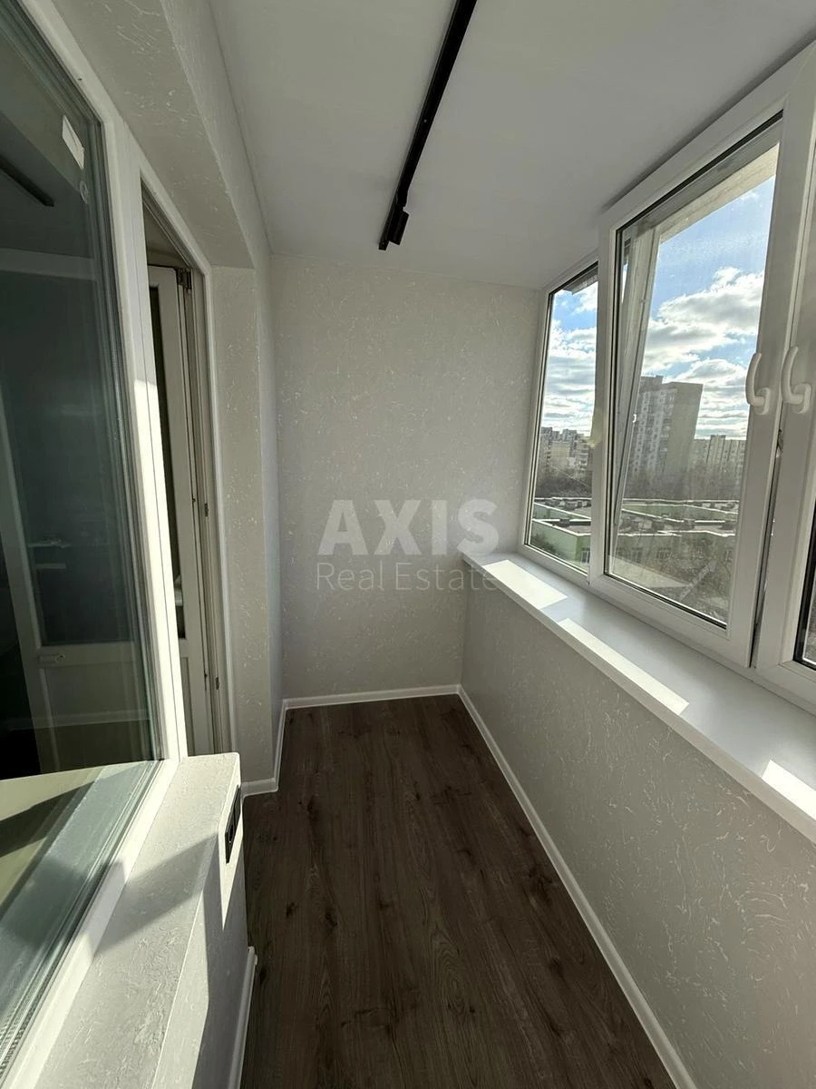 1k apartment vul. Akademika Jefremova 7А6681416