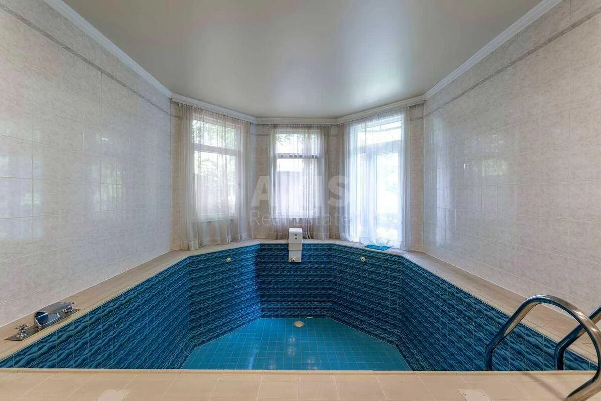 Дoм ул. Улитина Ивана, 590м2, город Киев7150110