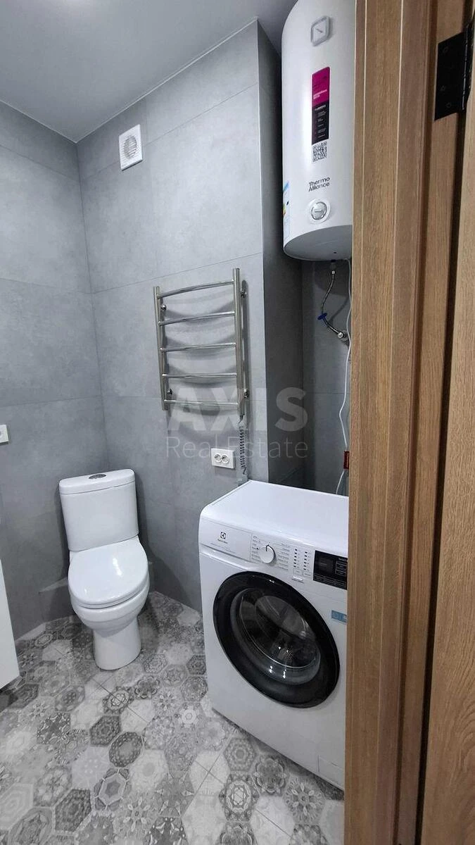 1к квартира ул. Всеволода Змиенко 15/23700775