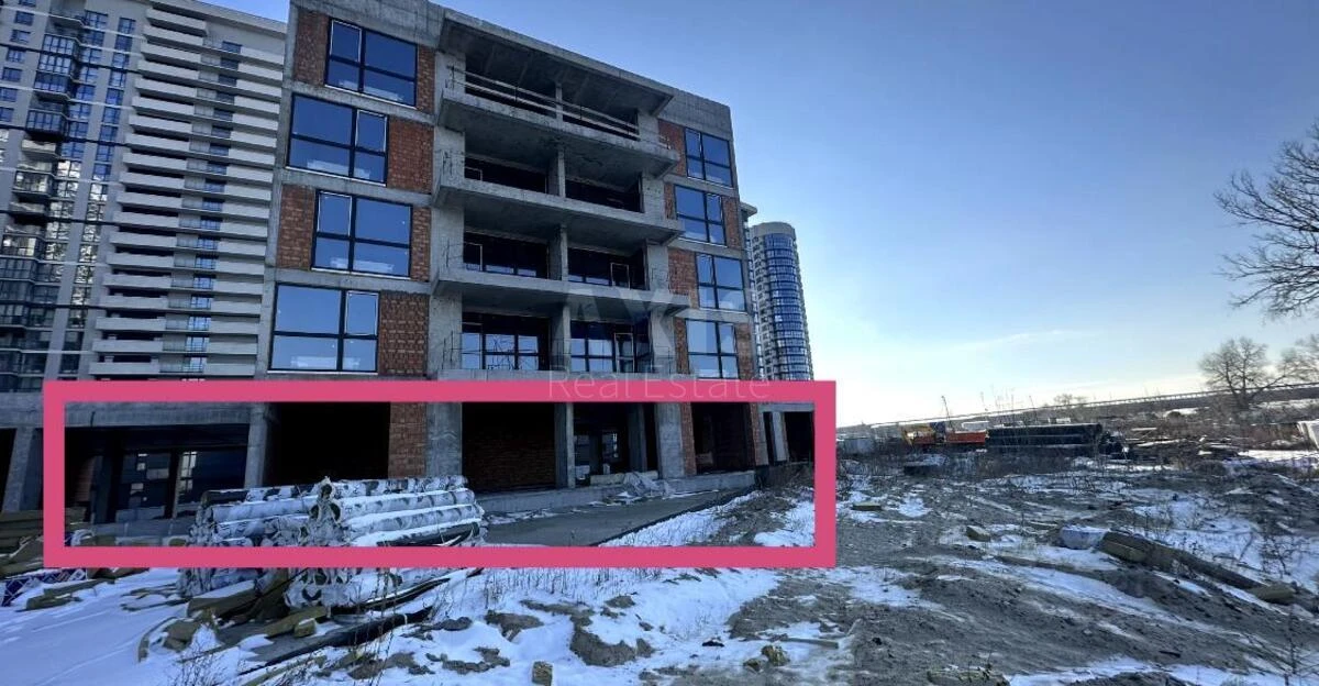 Объект торговли ул. Осокорская 2, 240м2632030