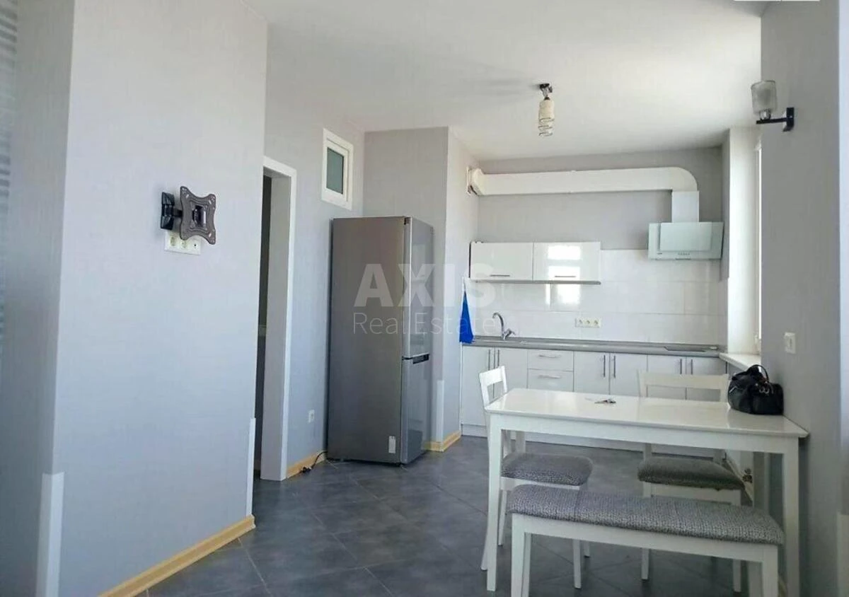 1k apartment pr-t Lobanovs'kogo 150633130
