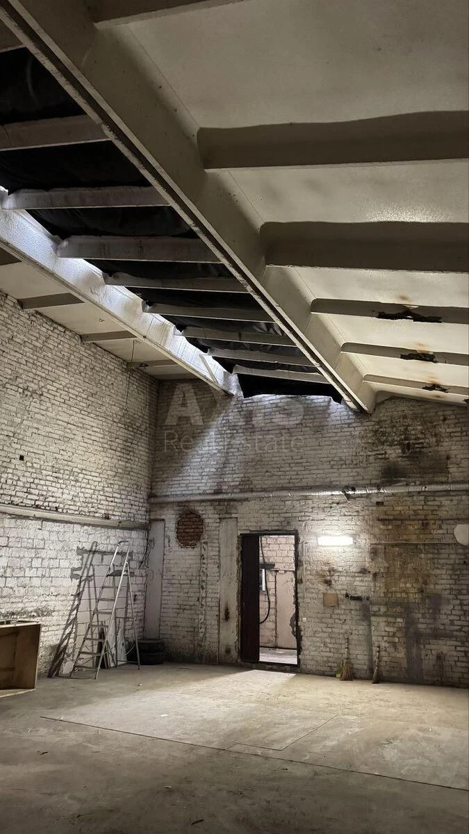 Объект торговли ул. Сосниных Семьи 9, 194м2675293