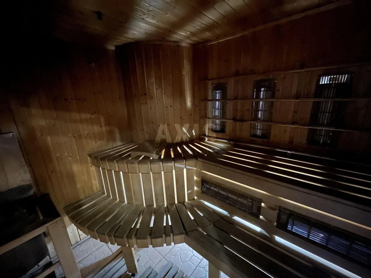 Объект торговли ул. Окипной Раисы 4А, 162м2672504