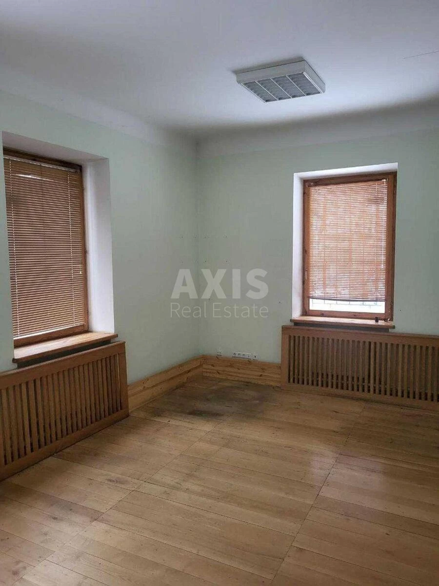 Trade object vul. Kyrylivs'ka 102, 2465m2720027