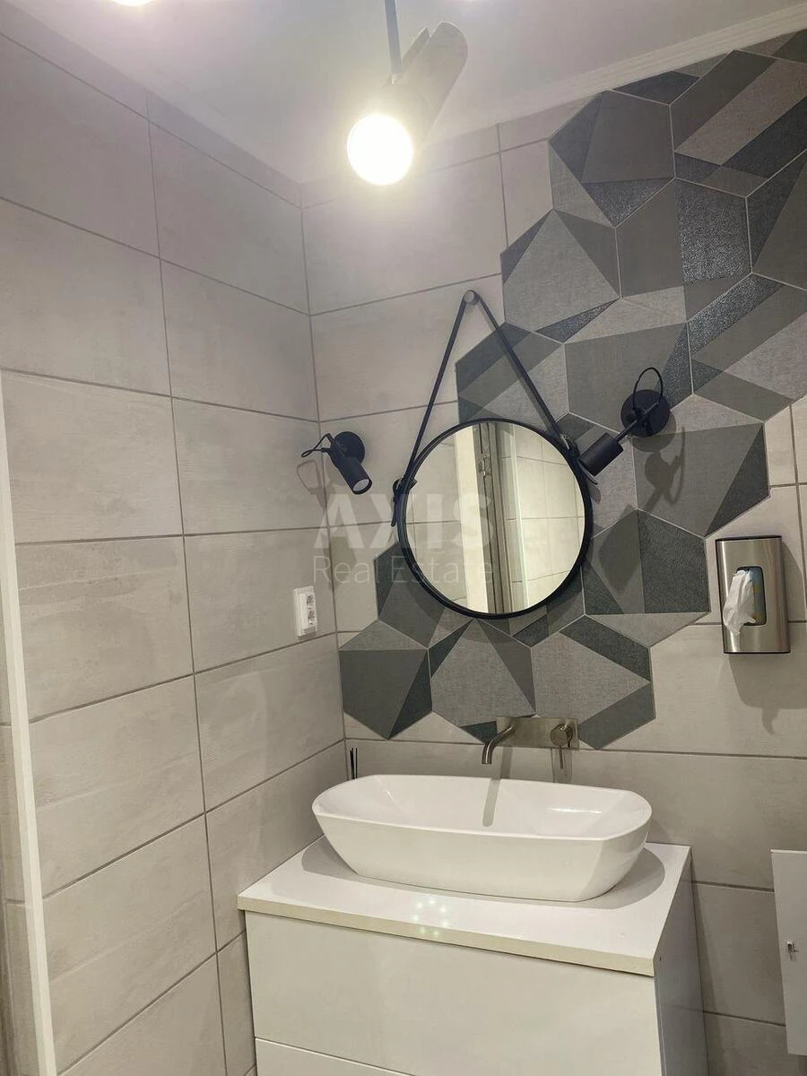 1k apartment vul. Myhajla Maksymovycha 26Б690076