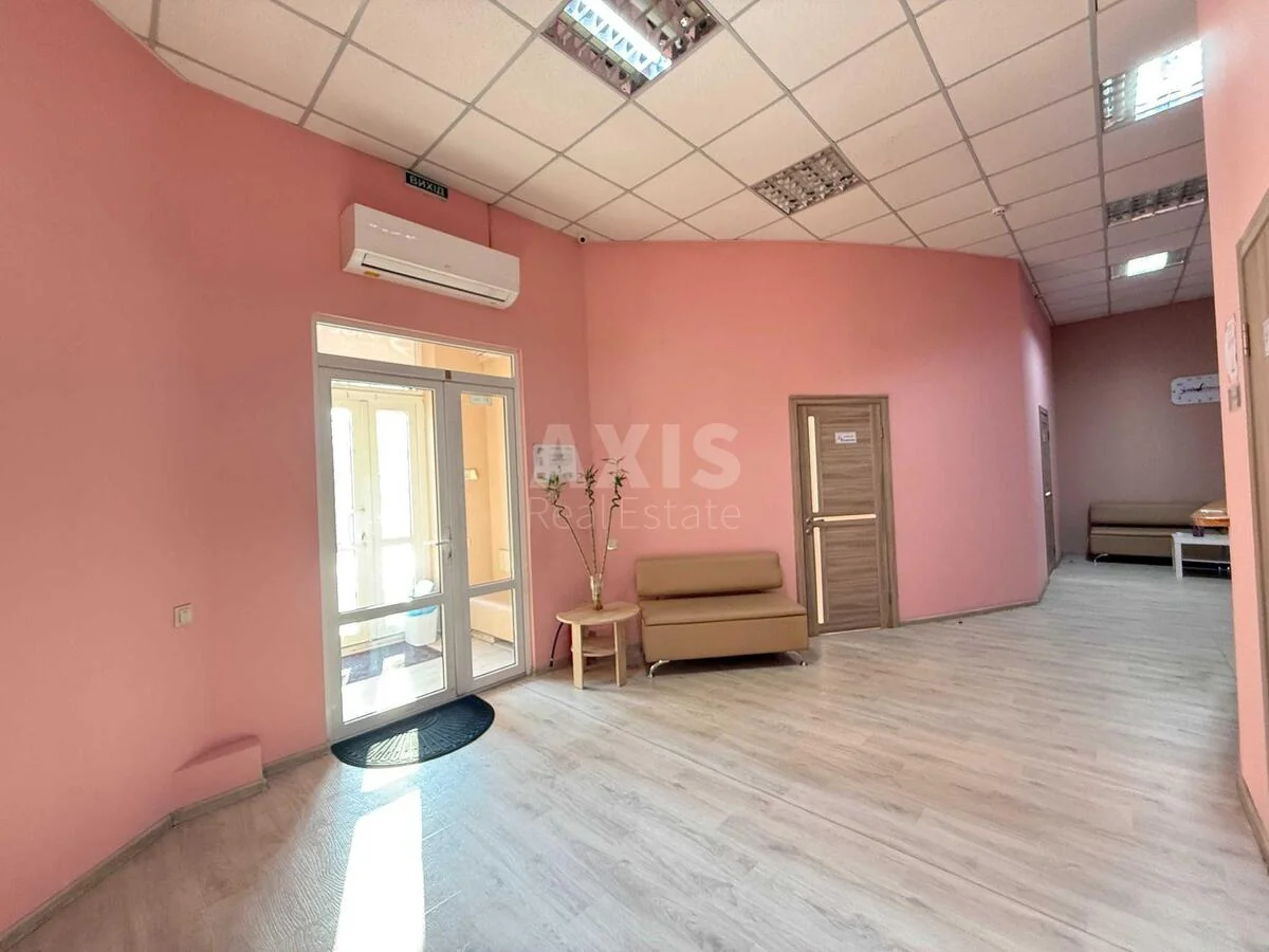 Объект торговли ул. Срибнокильская 12, 153м2