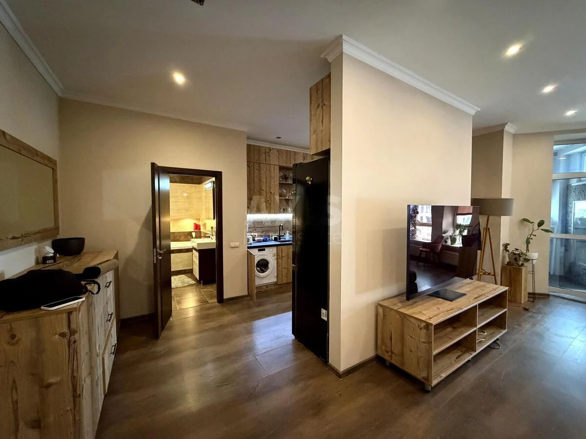 1k apartment bul. Mykoly Mikhnovskoho 14/16676420