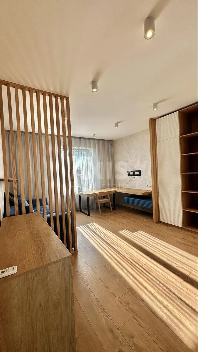 House vul. Vynogradna, 215m2, Kyiv city6919616
