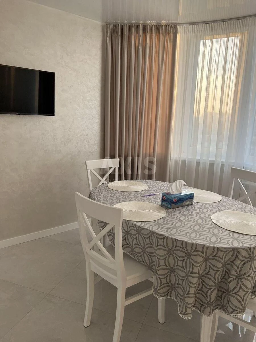 5k apartment vul. Levka Lukyanenka 13А676941