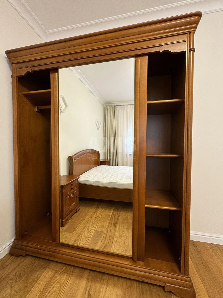 2k apartment vul. Oleksandra Konyskoho 76/78661039