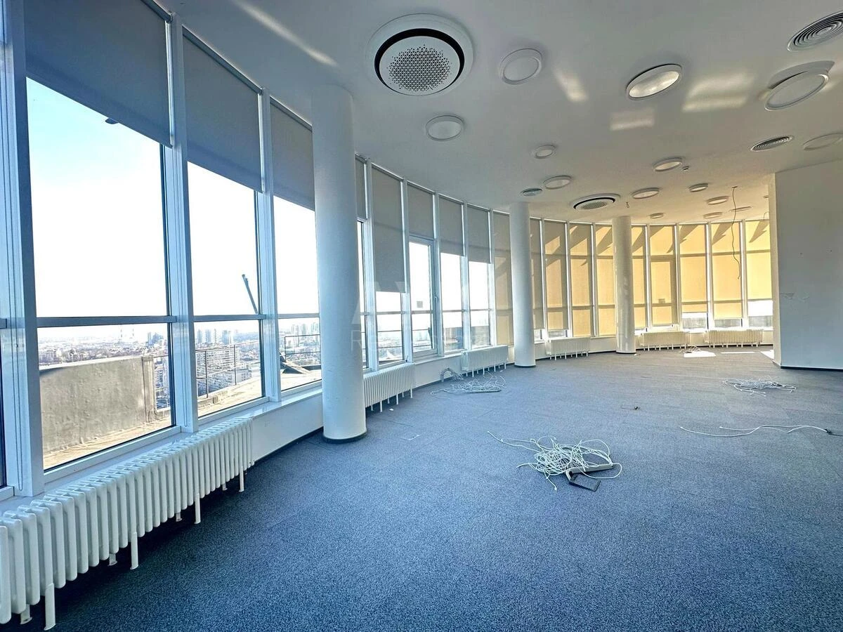 Office bul. Lesi Ukrai'nky 23, 700m2678094